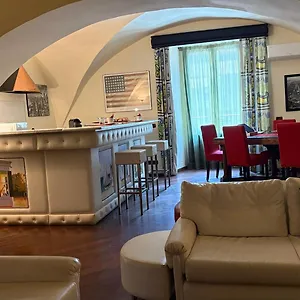 Loft Piazza Universita Apartment