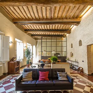 Casatorre Dei Leoni Dimora Storica Bed & Breakfast Siena